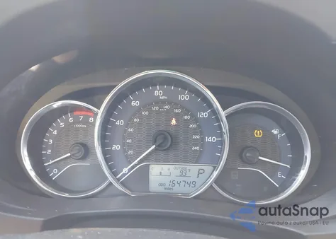 2015 Toyota Corolla Le z USA, uszkodzony, nr VIN 2T1BURHE8FC281657